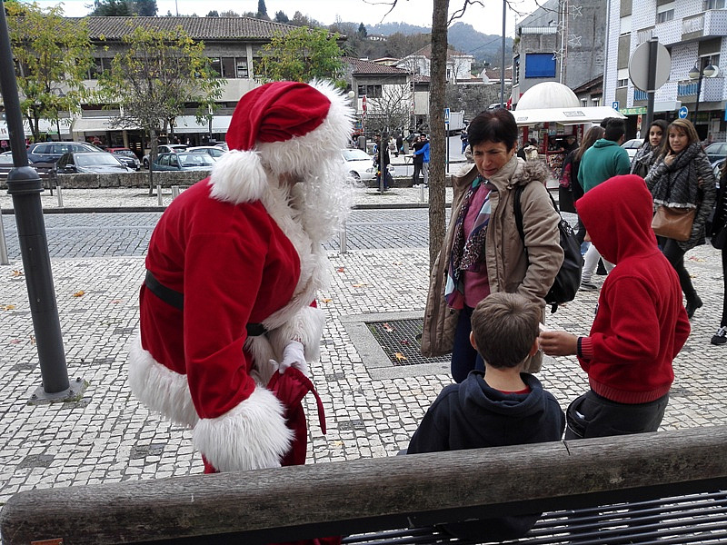 Campanha de Natal 2015 - Animação de Rua em Arcos de Valdevez e Ponte da Barca