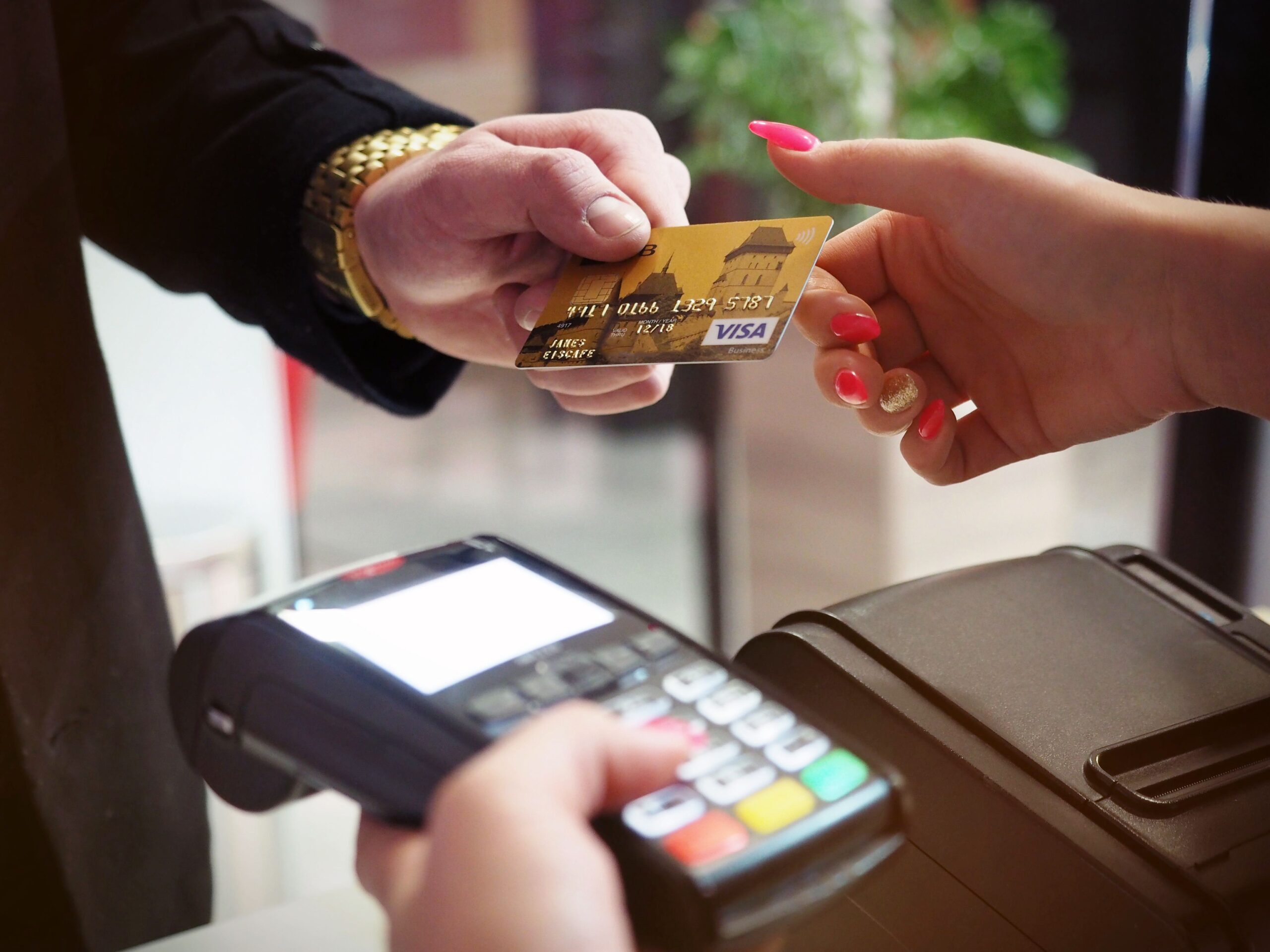 Multibanco com Valor Mínimo: Comerciantes Podem Exigir?